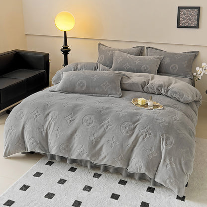 Carved Milk Velvet Bedding Set Winter Four-Piece